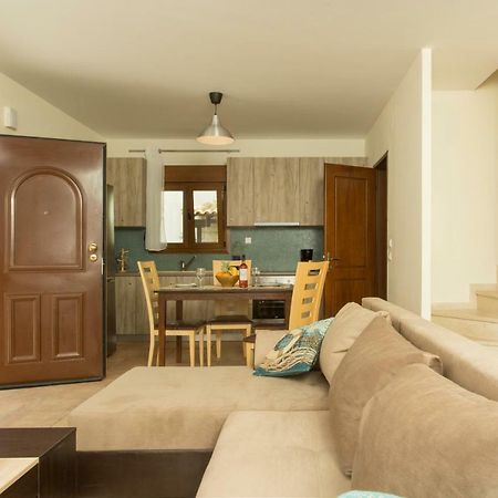 Izabella Sea Side Villa Сівірі Екстер'єр фото