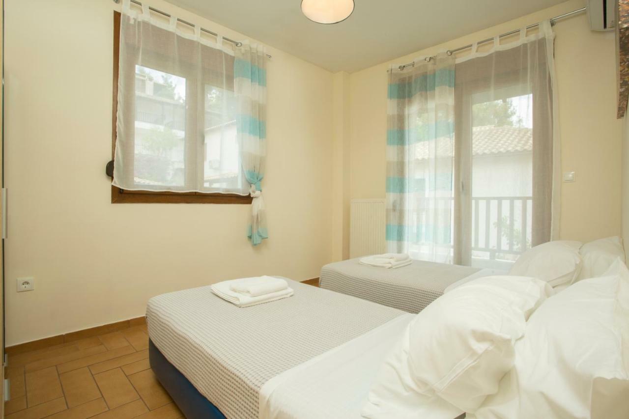 Izabella Sea Side Villa Сівірі Екстер'єр фото