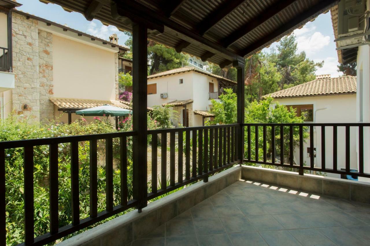 Izabella Sea Side Villa Сівірі Екстер'єр фото